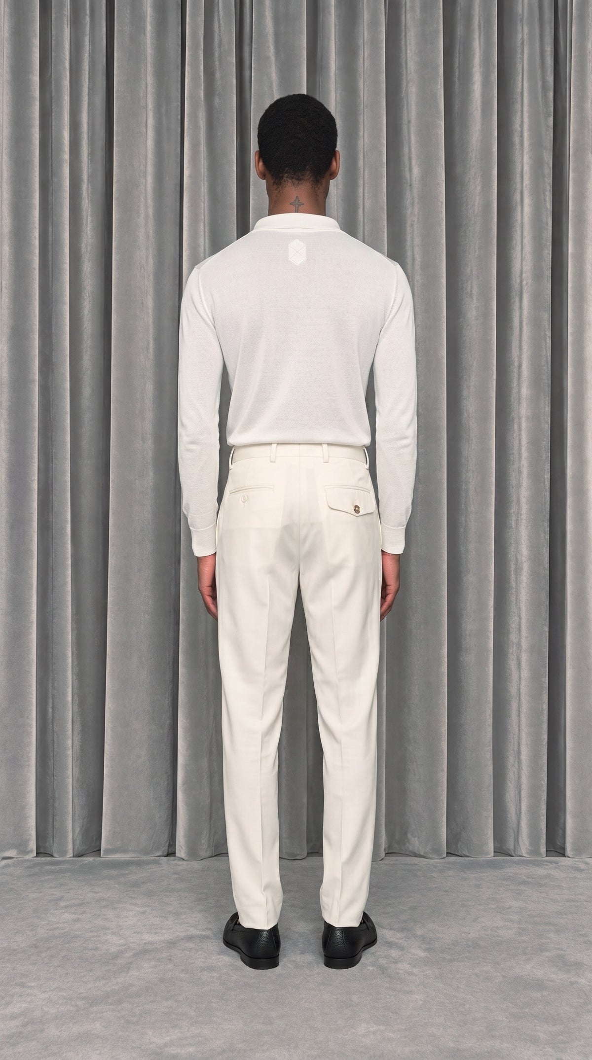 Bib Long Sleeve Polo Ivory – model back
