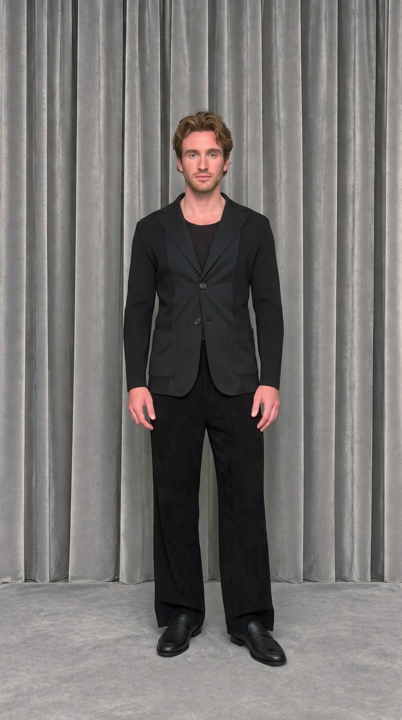 Hans Jacket Black – model front