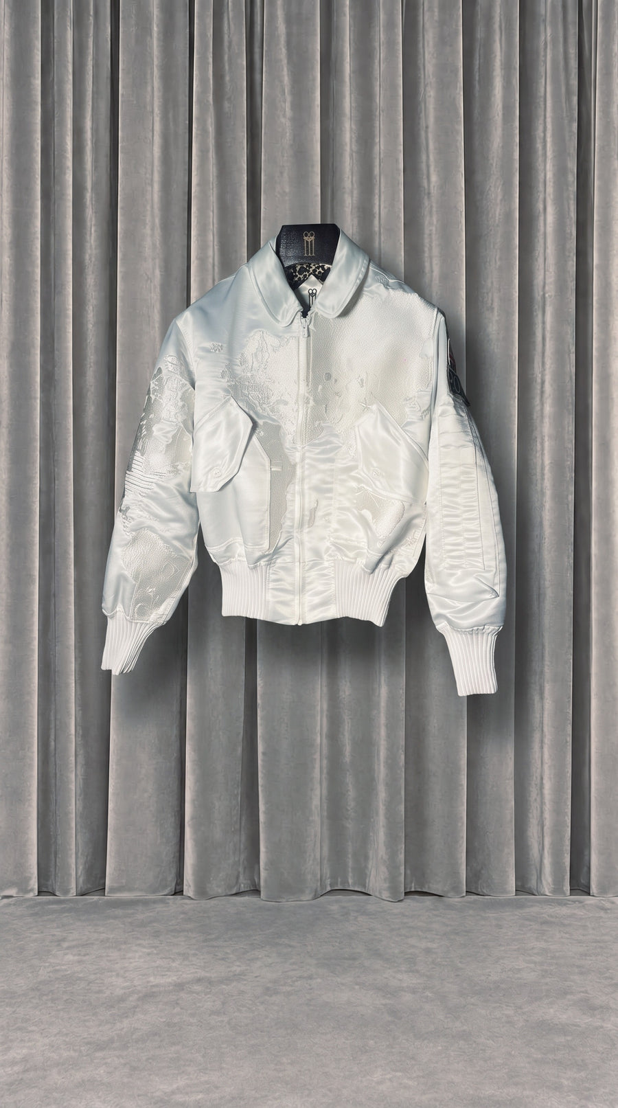 Hero World Map Bomber Jacket Ivory – product