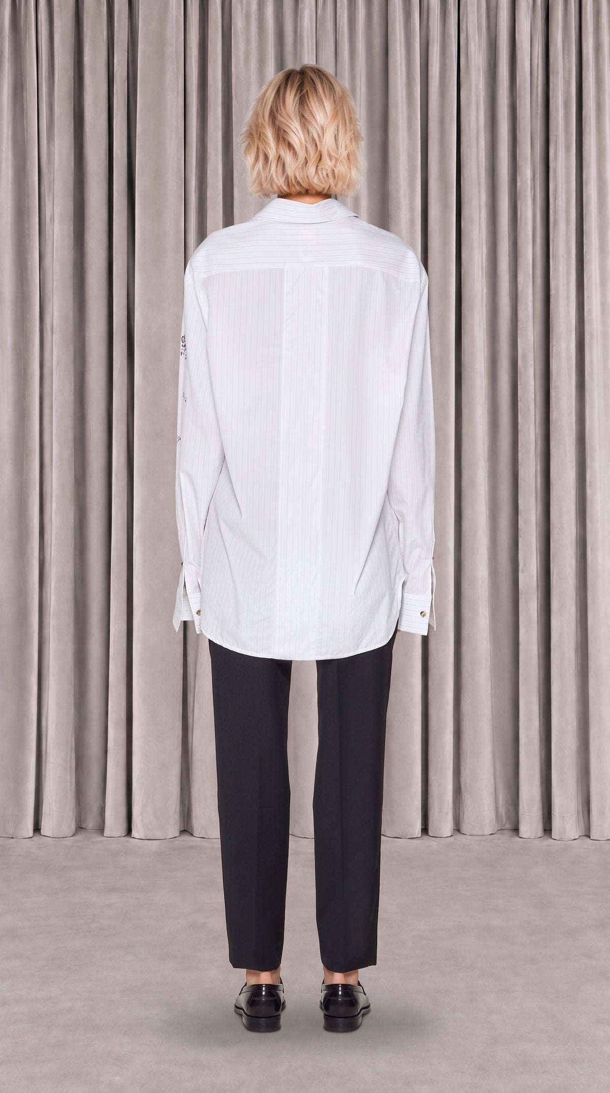 Ikarus Graffiti Shirt Women White, back view – POAN