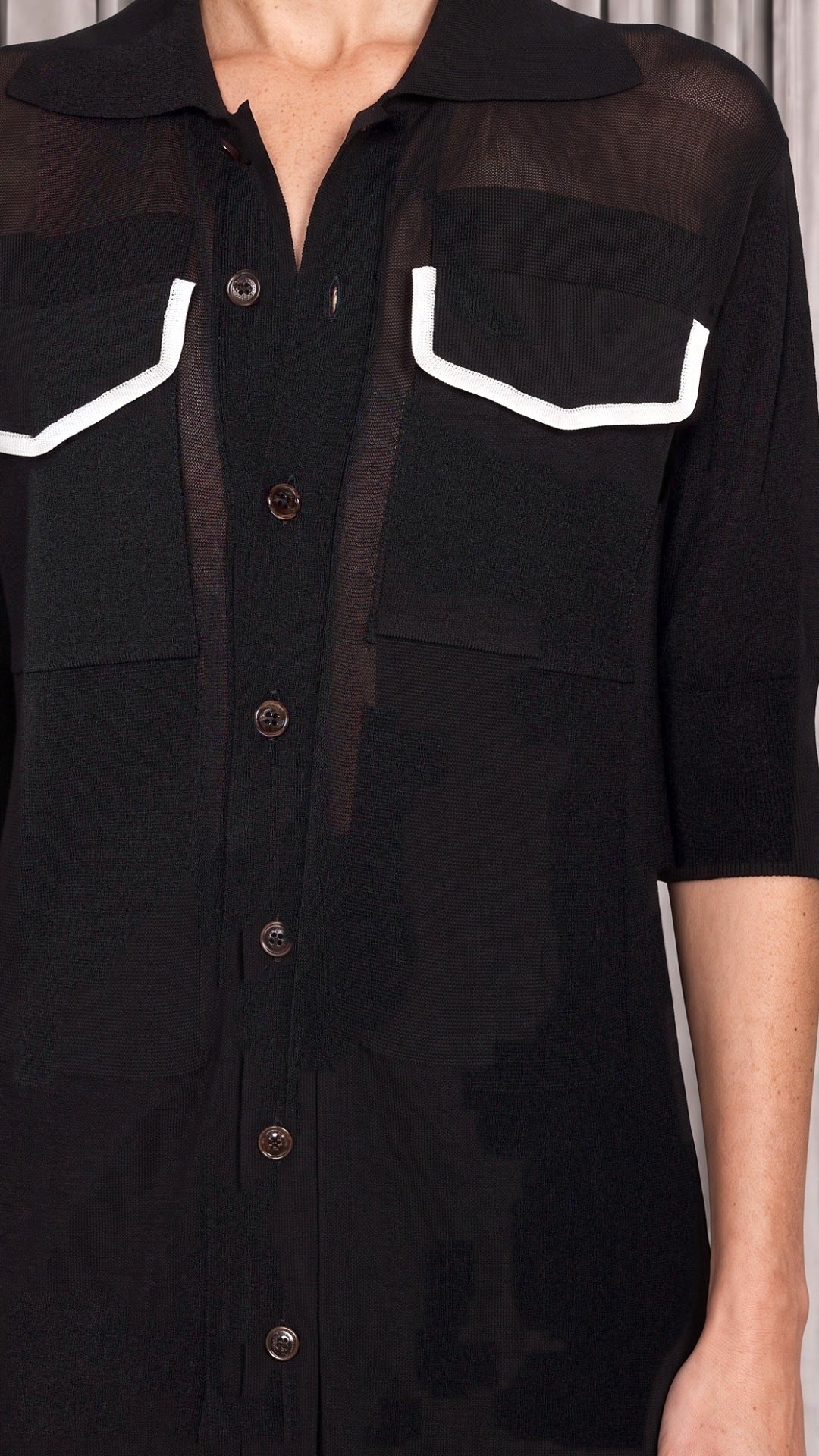 Keaton Short Sleeve Polo Women Black, detail – POAN