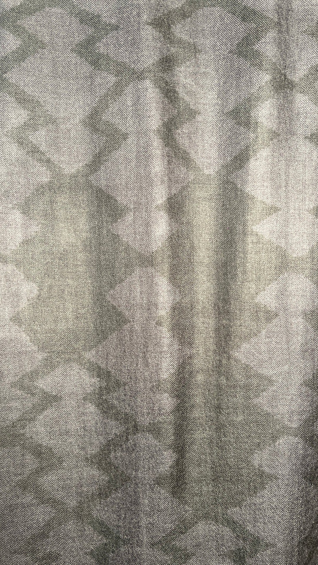 Zig Zag Cashmere Scarf – detail