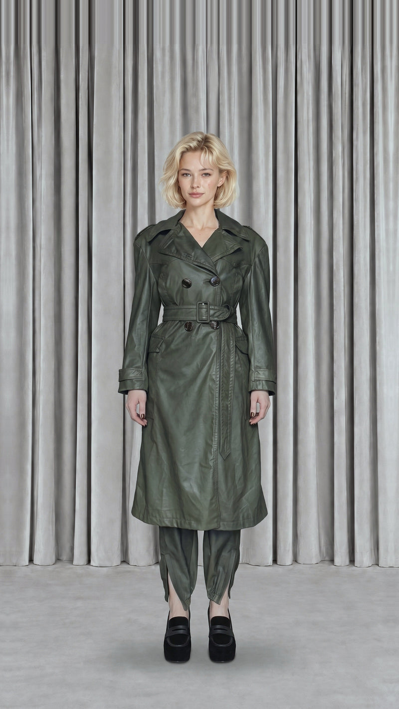 Andreas Coat Vegan Leather Olive Women, model front – POAN