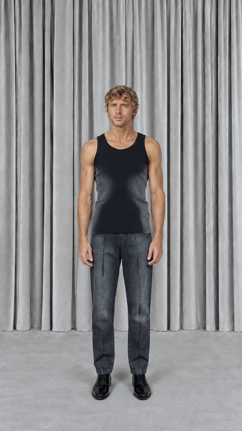 Cardinal Tank Top Men Washed, model front – POAN