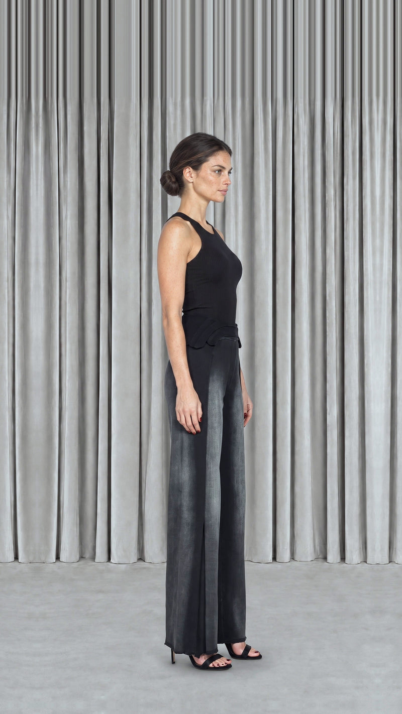 Galadriel Knitted Palazzo Trousers Women Washed, model side – POAN
