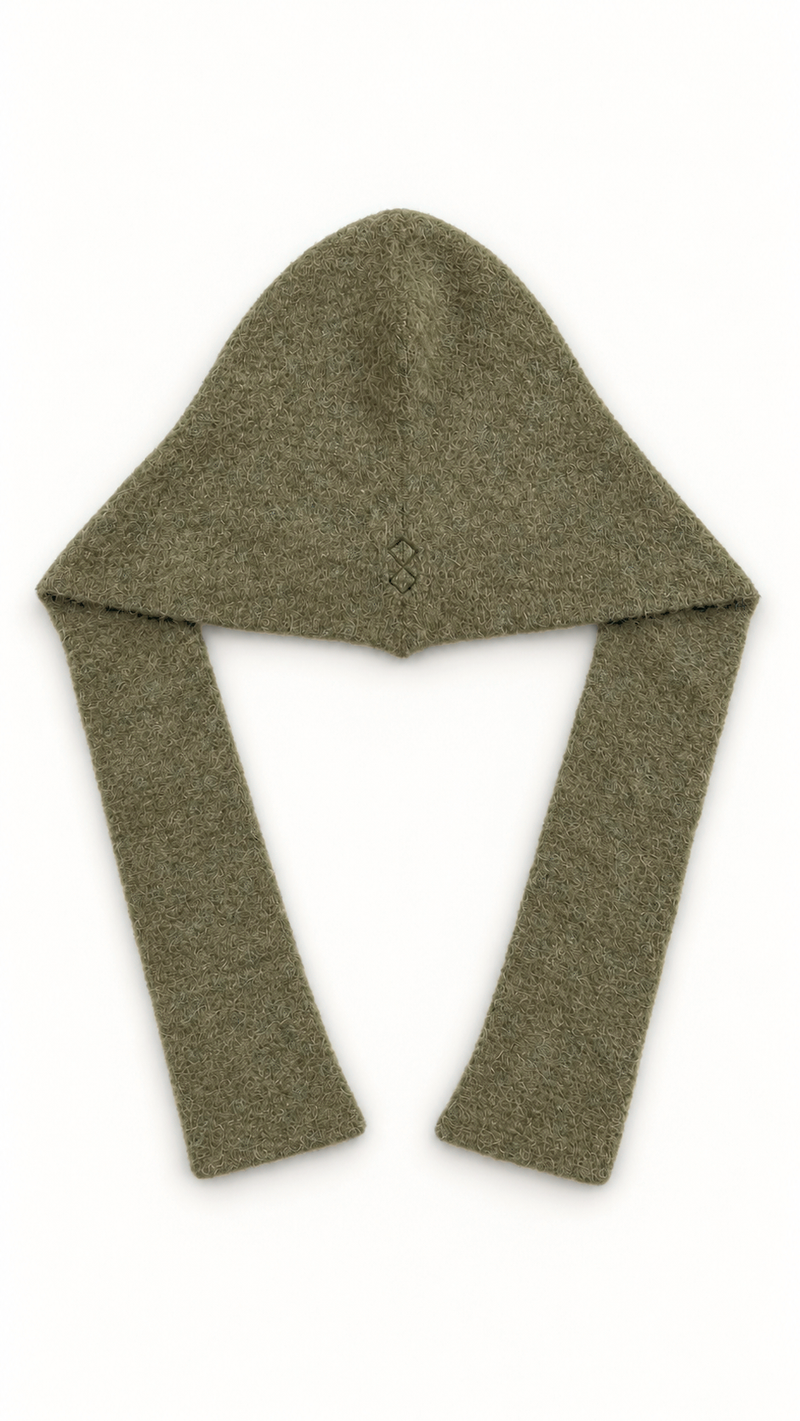 Robin Snood Mohair Moss, flat front – POAN
