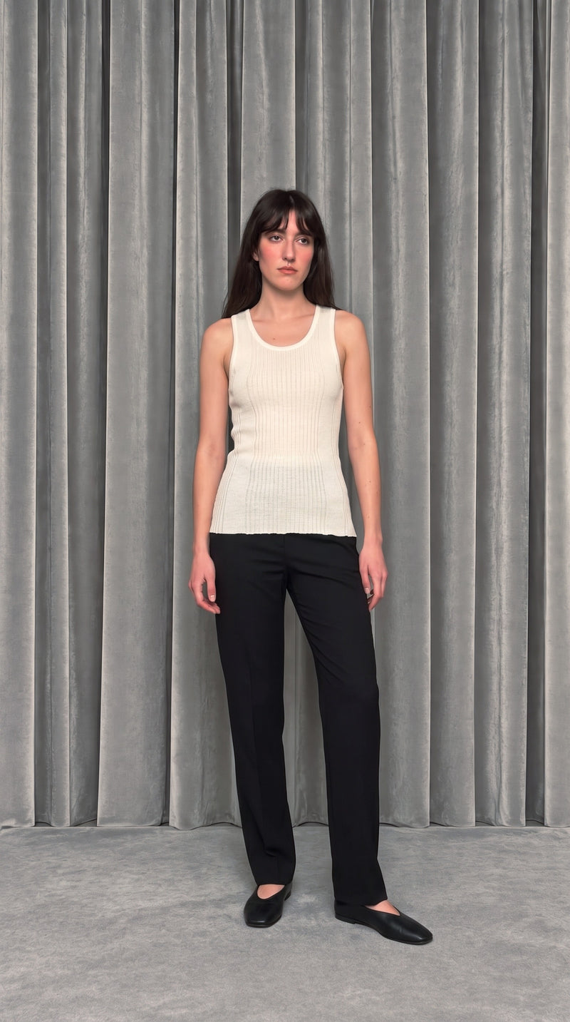 Cardinal Alpaca Tank Top Ivory – model front