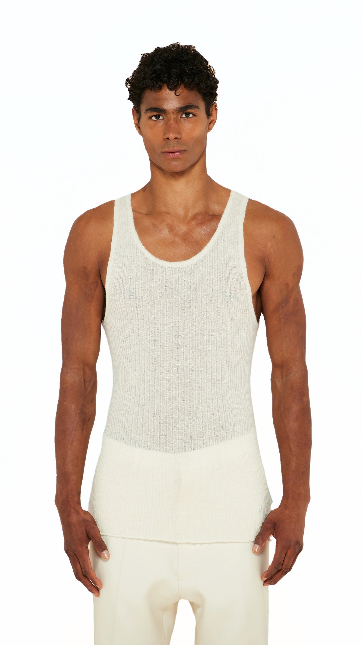 Cardinal Alpaca Tank Top Men Ivory, detail – POAN
