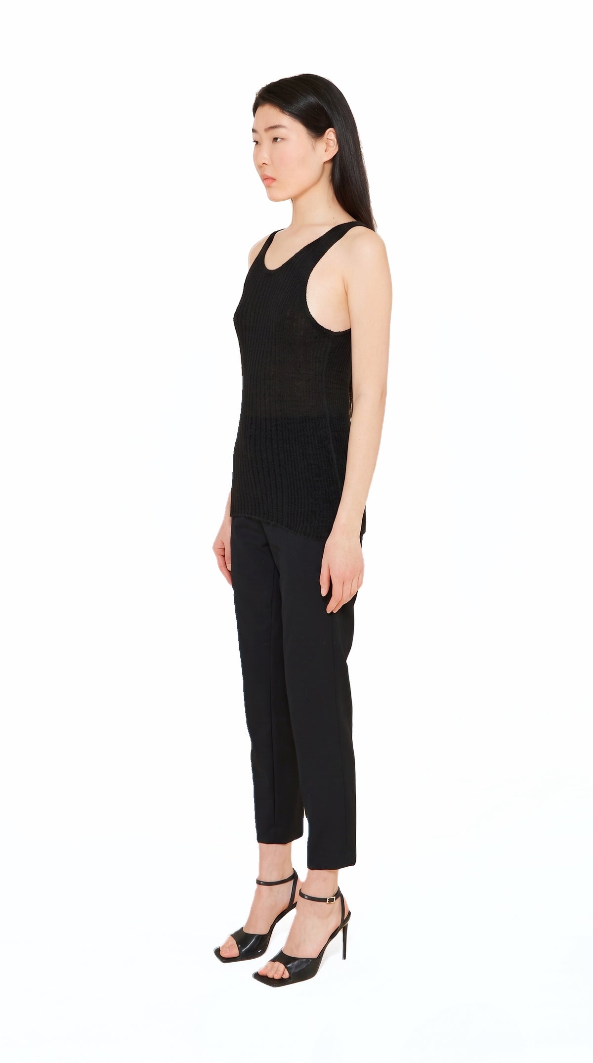 Cardinal Alpaca Tank Top Women Black, side view – POAN