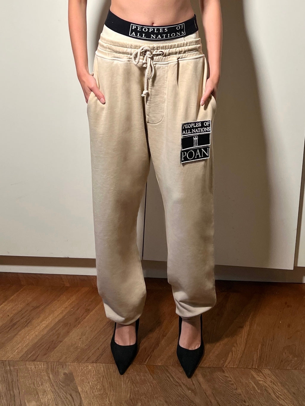 Hero Sweatpants Women Beige