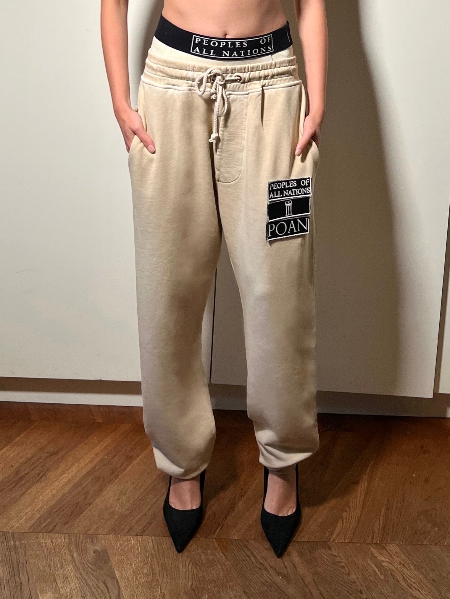 Hero Sweatpants Women Beige