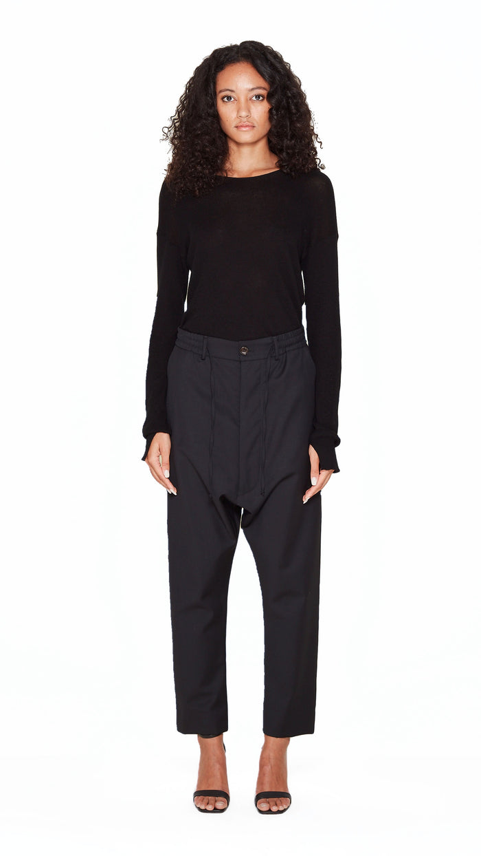 Fender Drop Crotch Trousers Women Black, front view – POAN