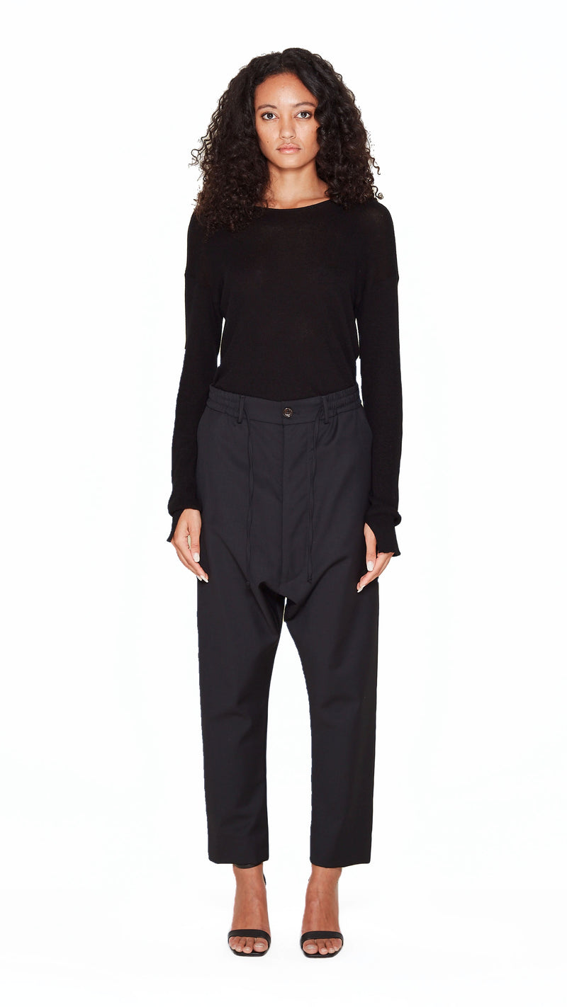 Fender Drop Crotch Trousers Women Black, front view – POAN