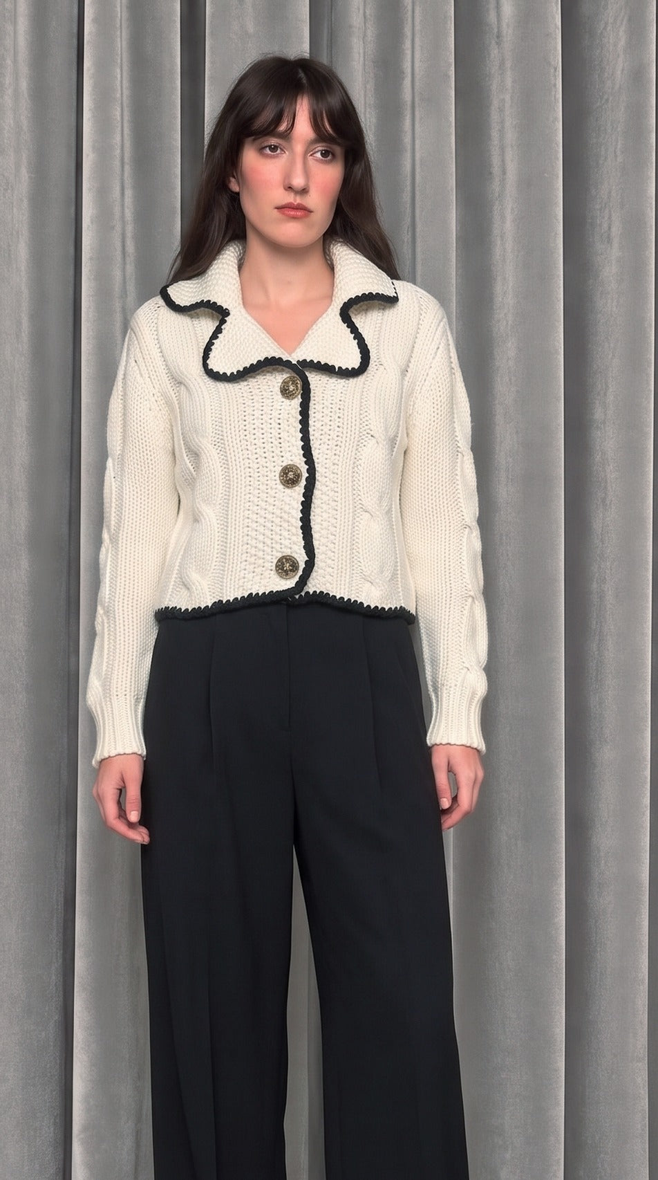 Junker Custom Cashmere Handknit Cardigan – detail