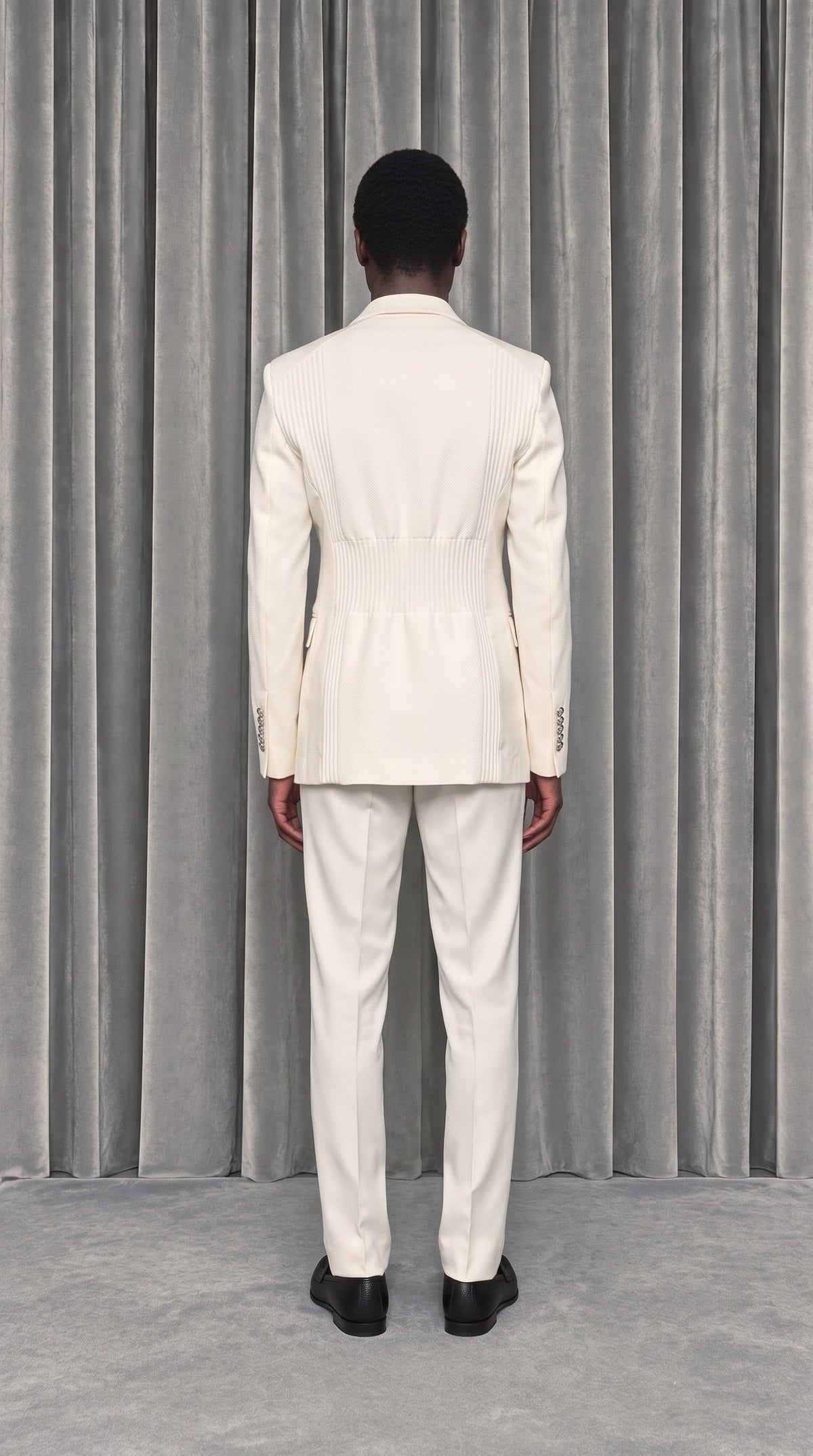 Michael Evening Jacket Ivory – model back