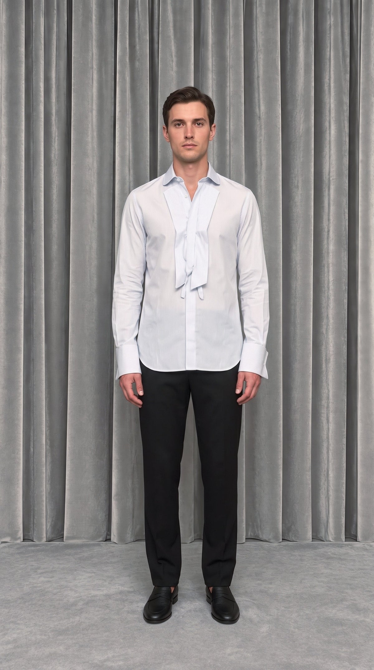Palladio Shirt Lightblue – model front