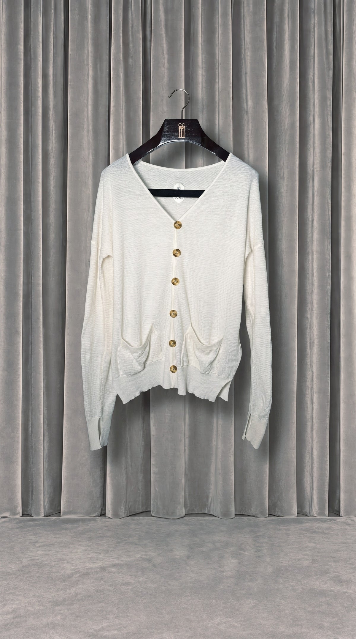 Roberto Cardigan Ivory – product