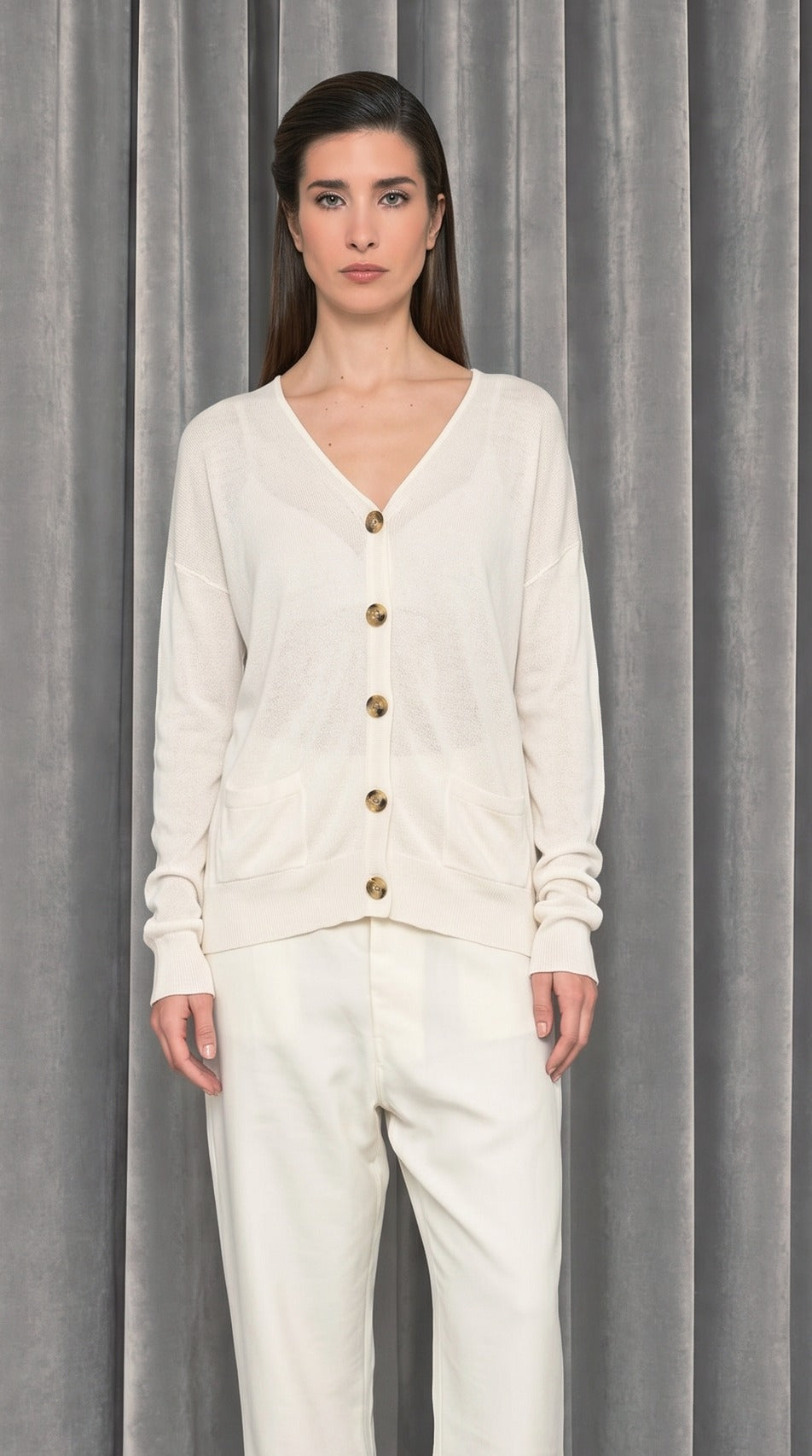 Roberto Cardigan Ivory – detail