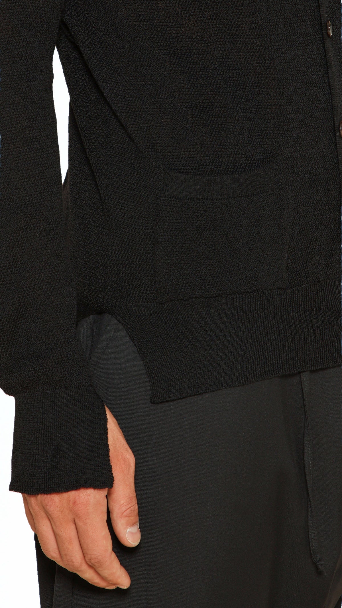 Roberto Cardigan Men Black, detail – POAN