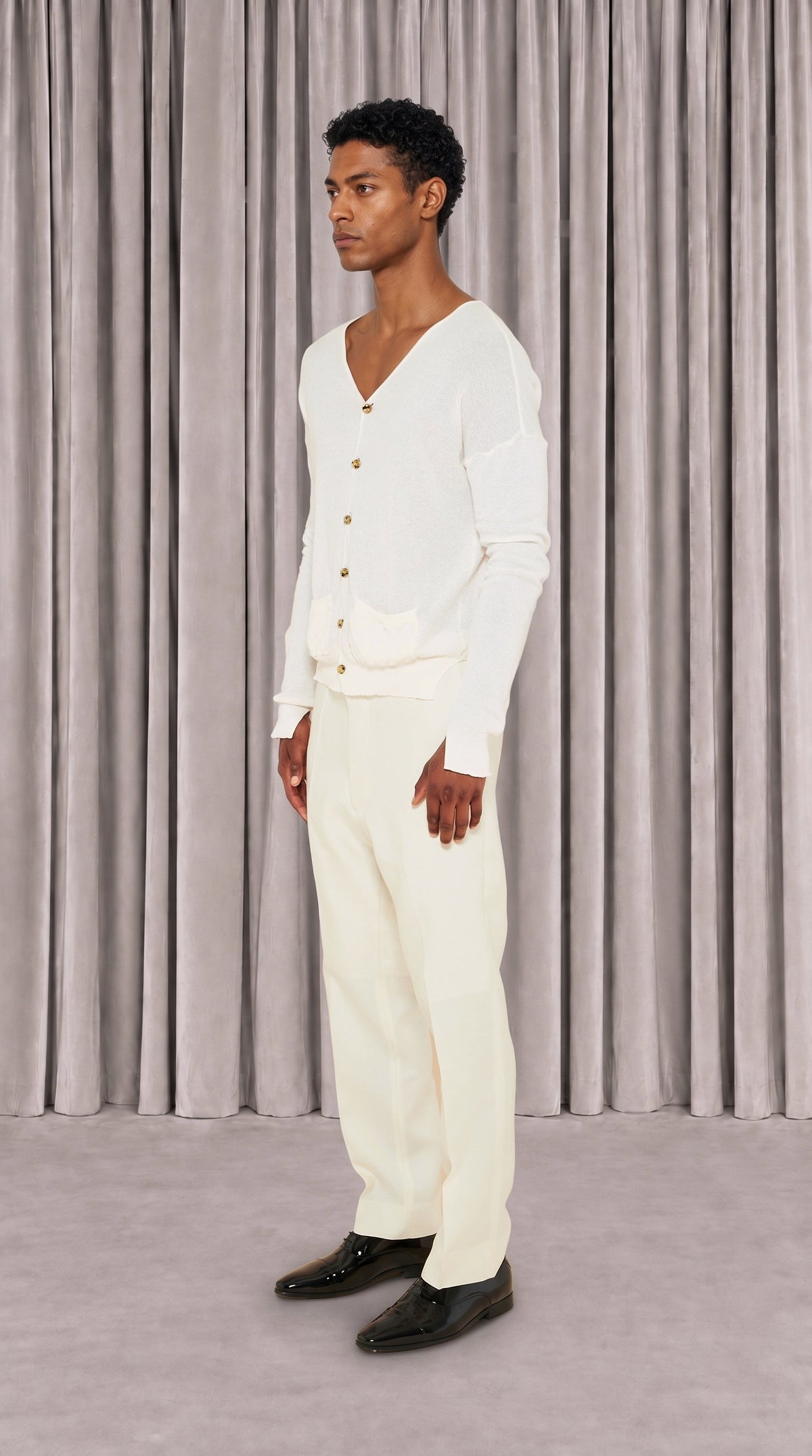 Roberto Cardigan Men Ivory, side view – POAN