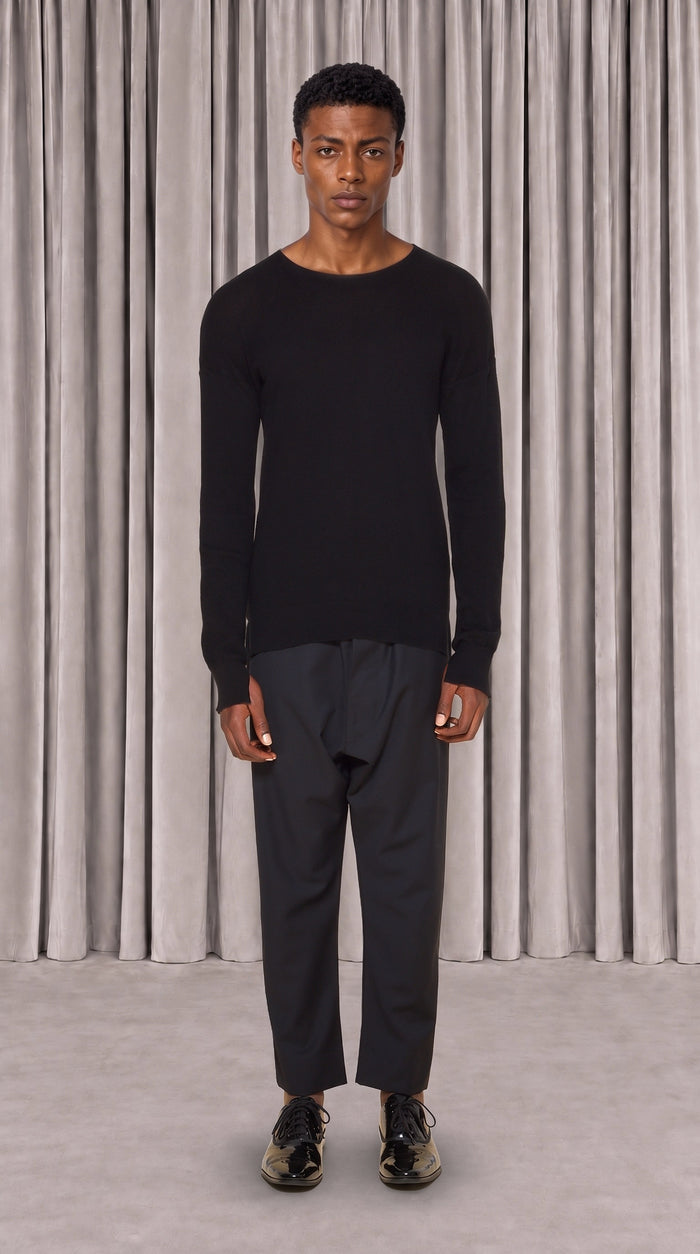 Roberto Crewneck Jumper Men Black, front view – POAN