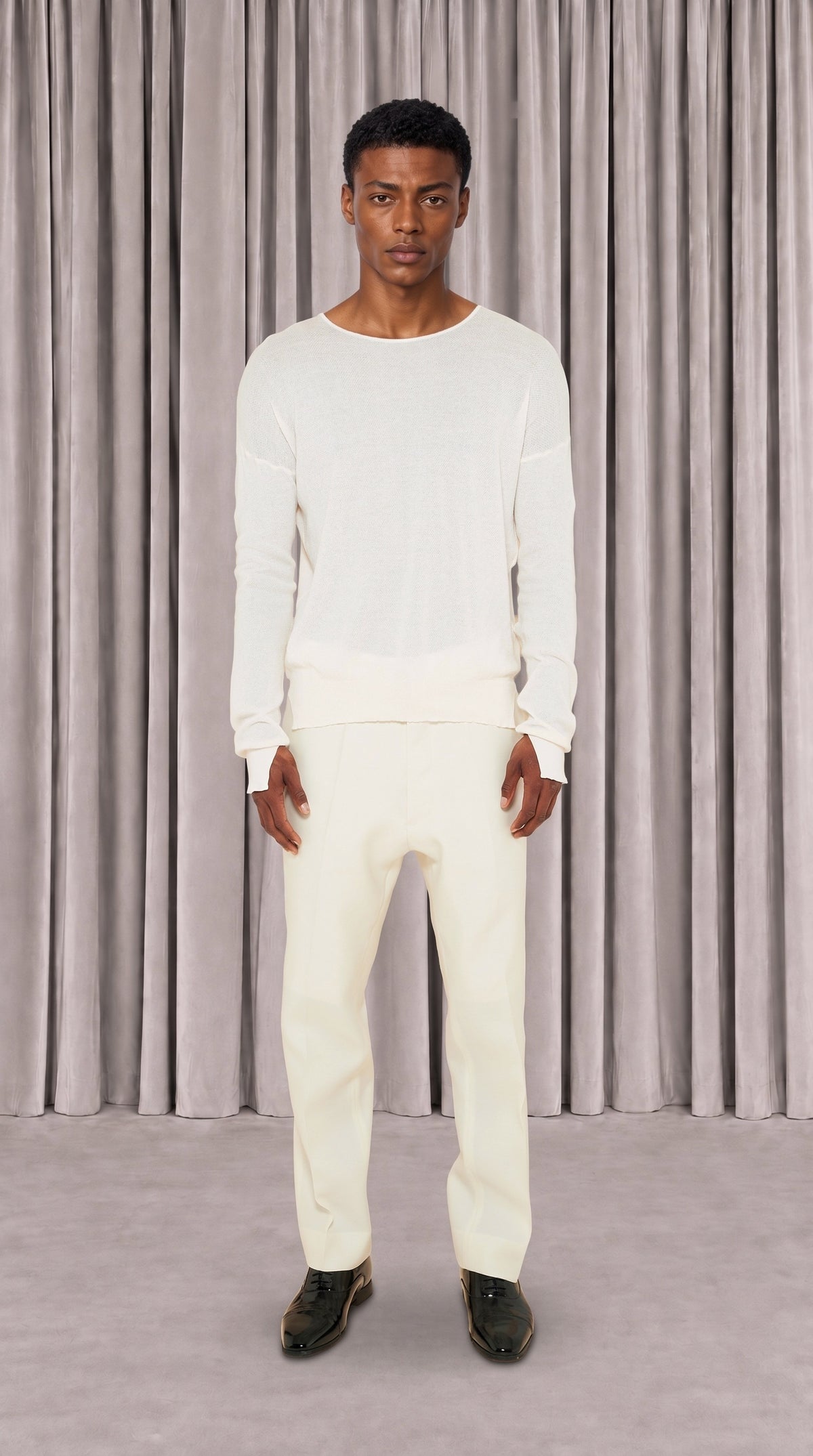 Roberto Crewneck Jumper Men Ivory, front view – POAN
