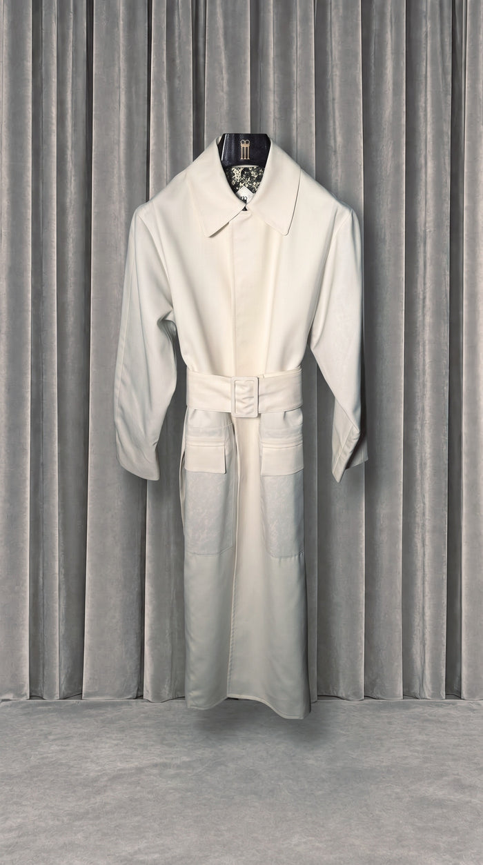 Victor Overcoat Ivory – product