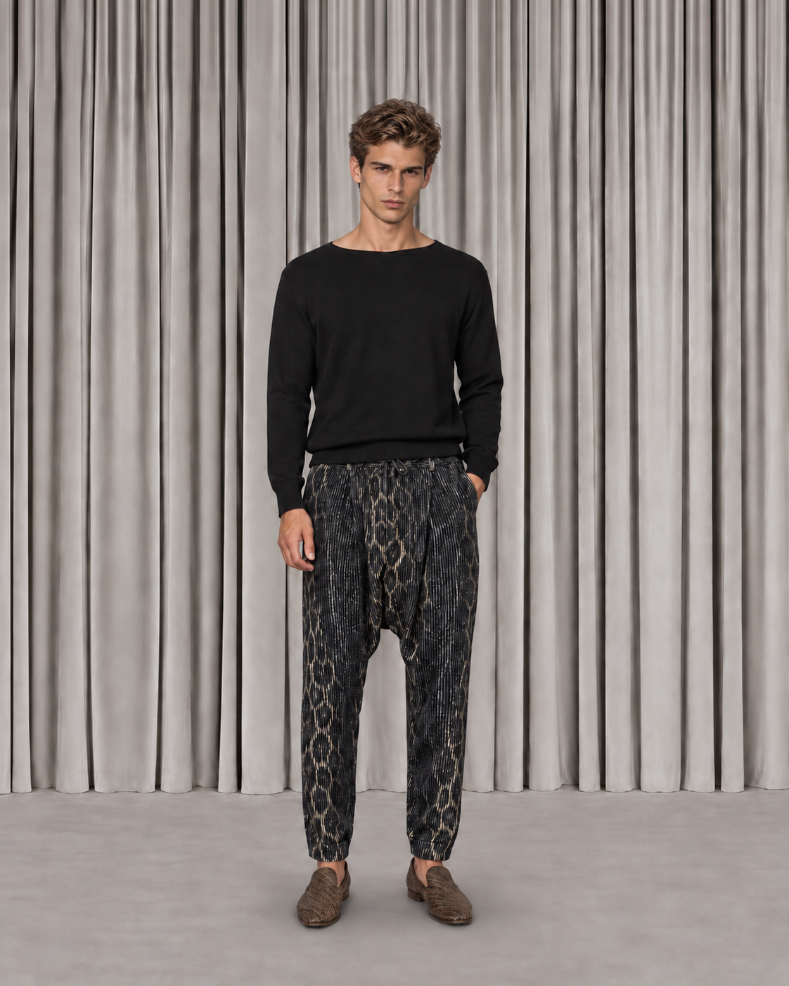 Roberto Crewneck Jumper with New Fender Corduroy Panther trousers