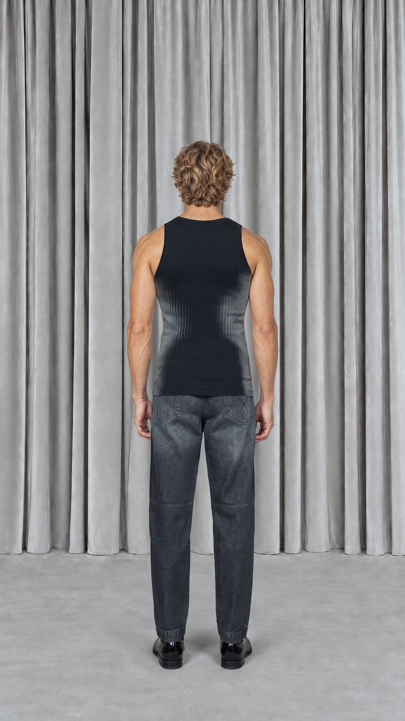 Cardinal Tank Top Men Washed, model back – POAN