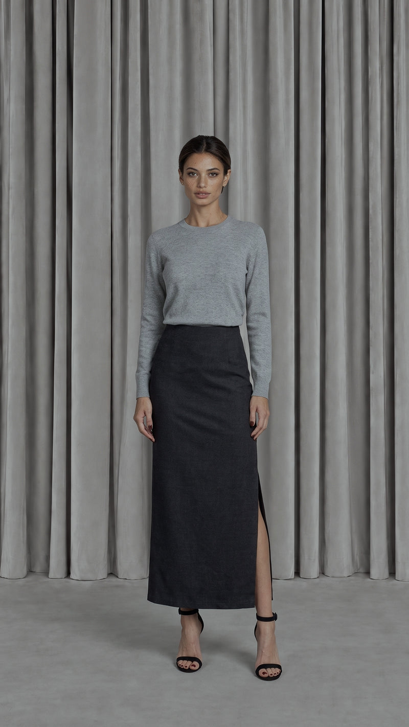 Dolce Angora Flannel Skirt Grey Women, model front – POAN