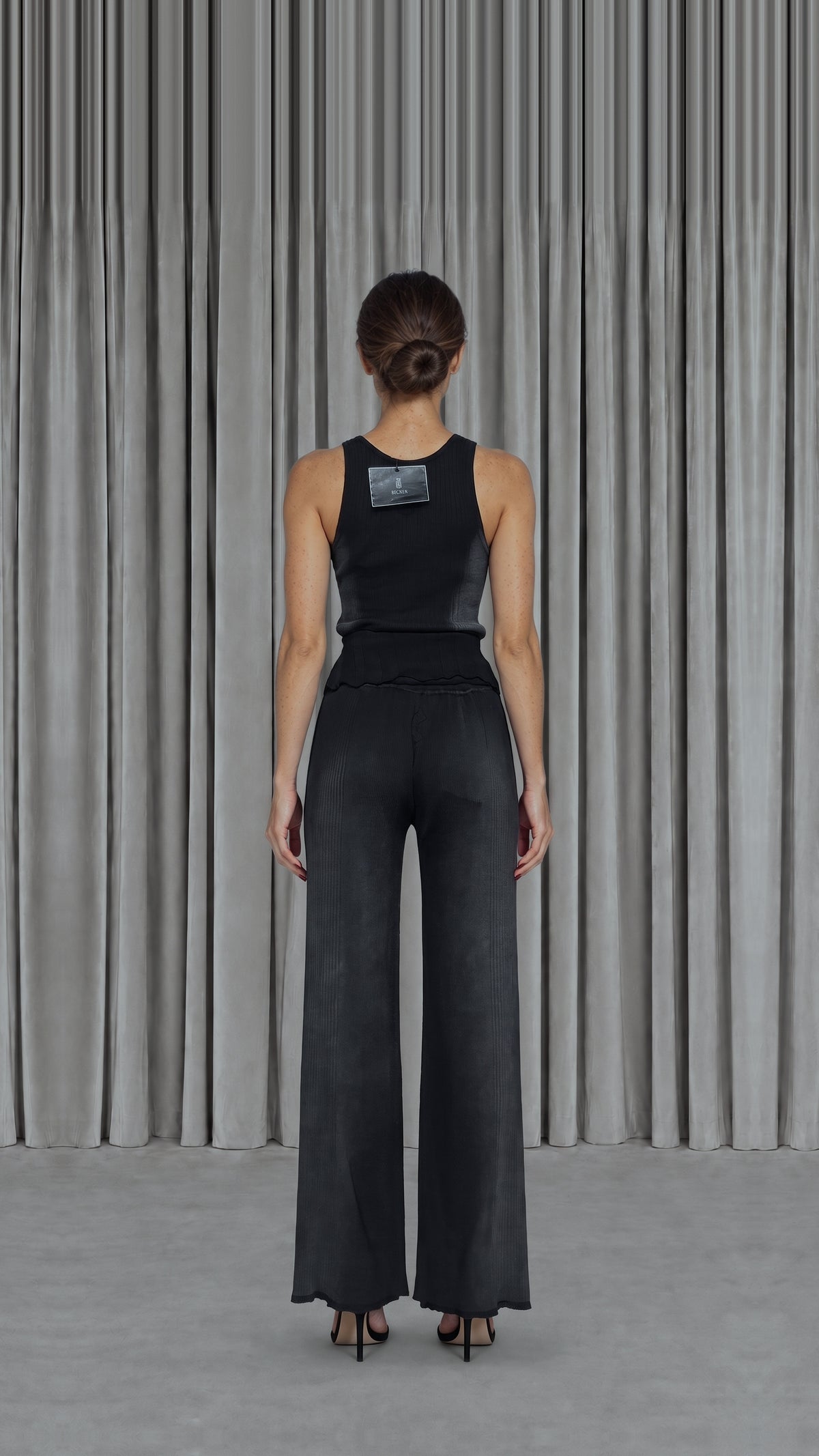 Galadriel Knitted Palazzo Trousers Women Washed, model back – POAN