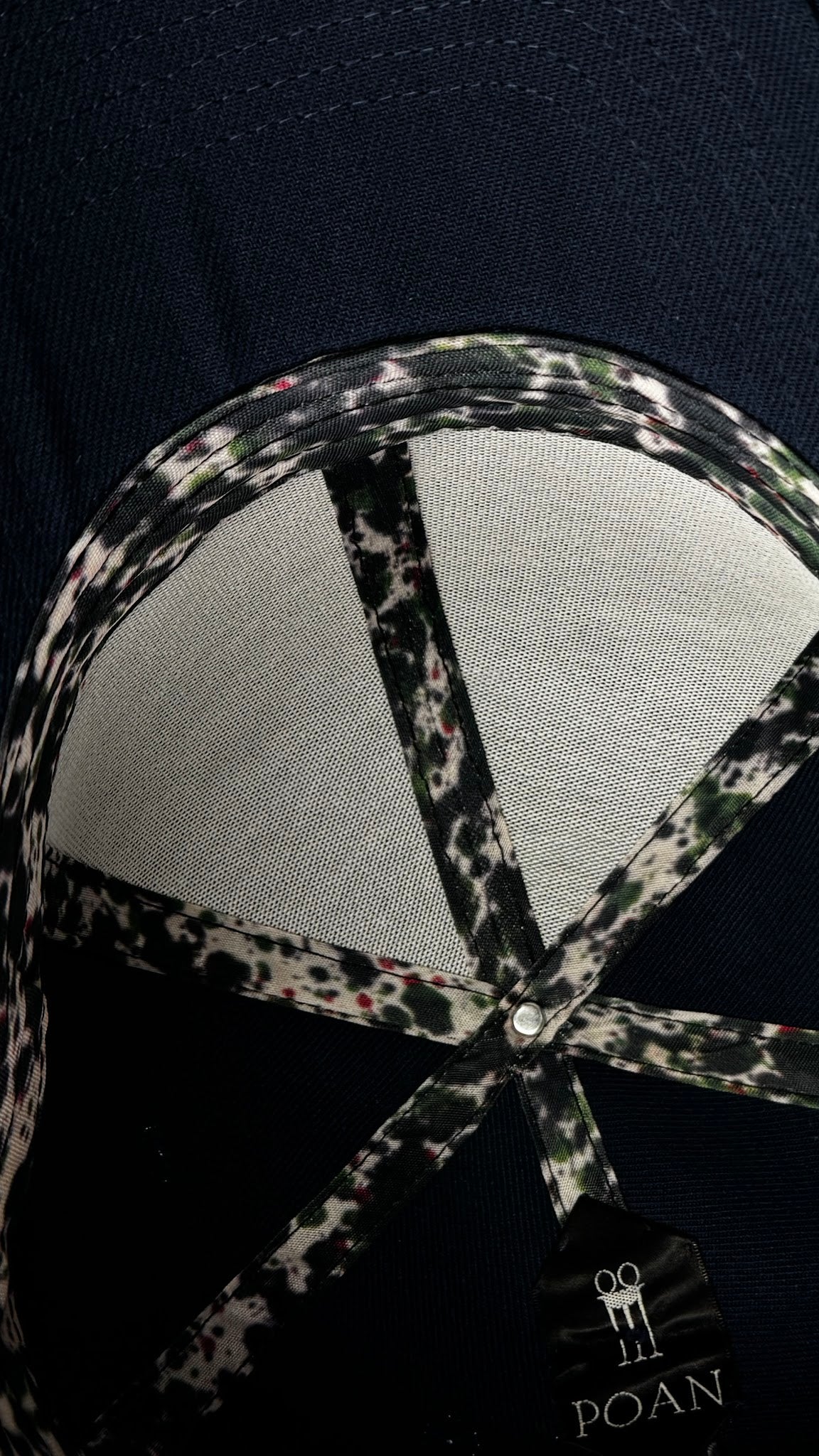 Hero Baseball Cap Navy – inside