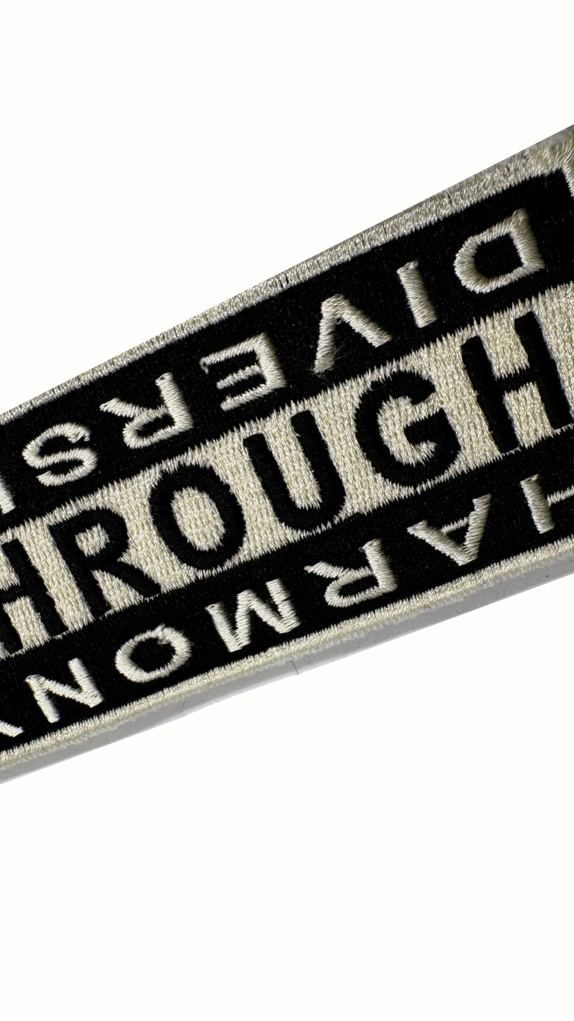 Hero HTD Patch Black – embroidery close-up