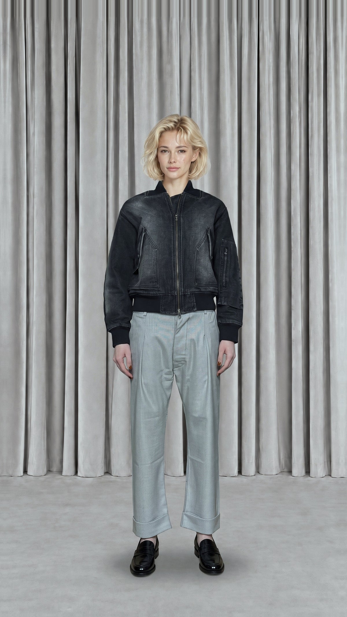 Iceman Bomber Washed Denim Asphalt Women, model front – POAN