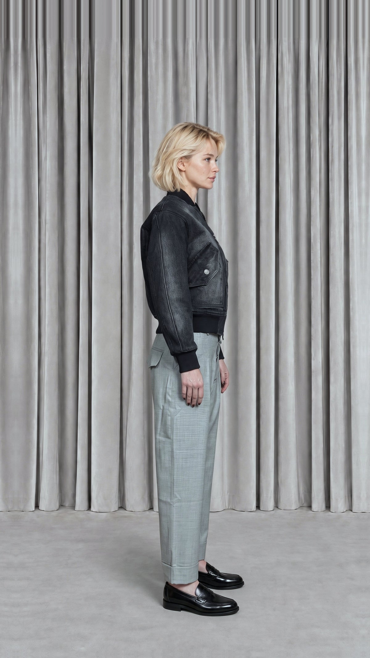 Iceman Bomber Washed Denim Asphalt Women, model side – POAN