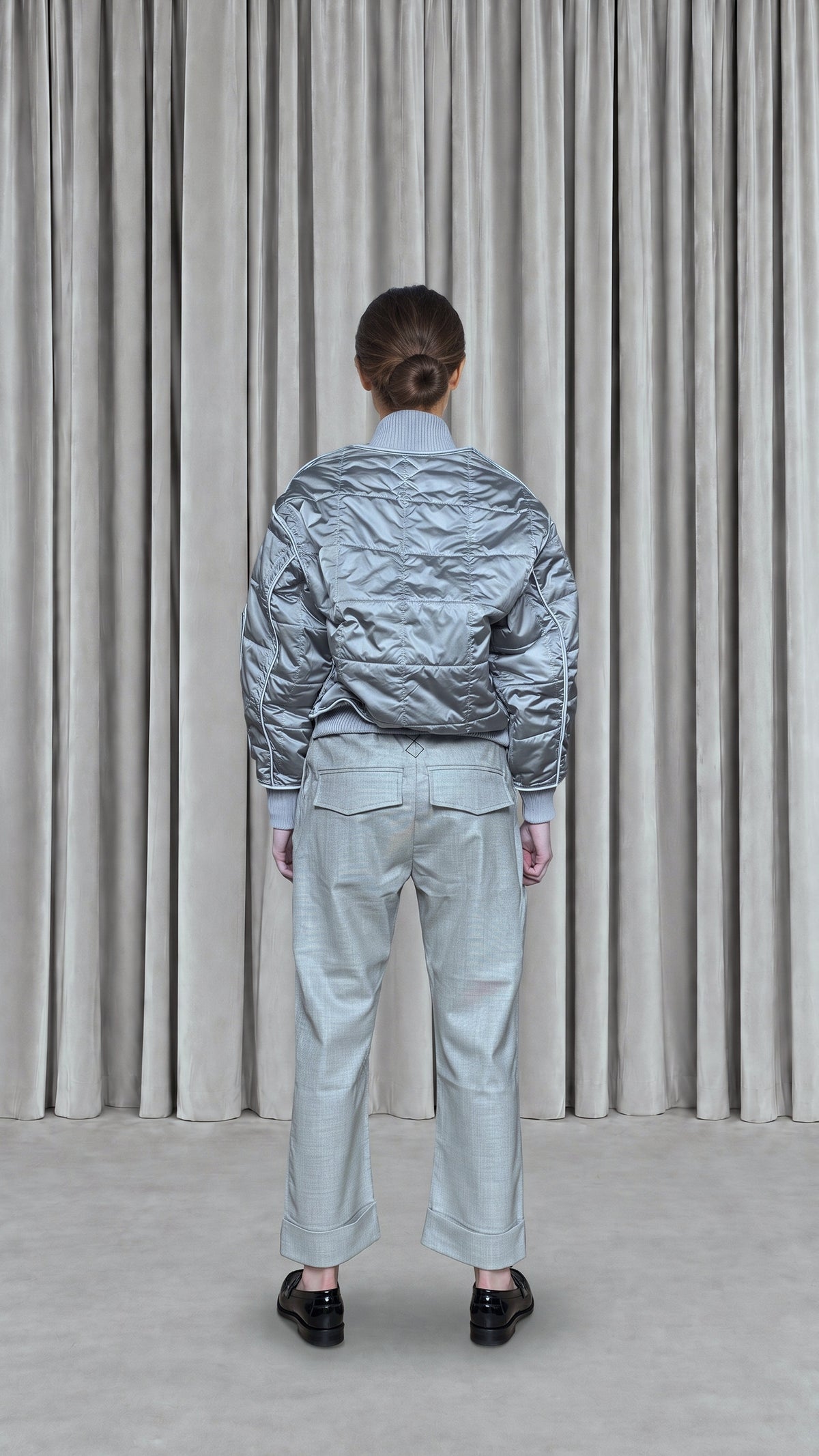 Iceman Bomber Quilted Nylon Silver Women, model back – POAN