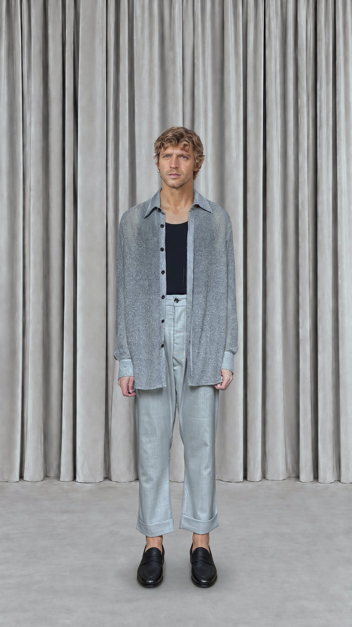 Ikarus Shirt Broken Stitch Silver Men, model front – POAN