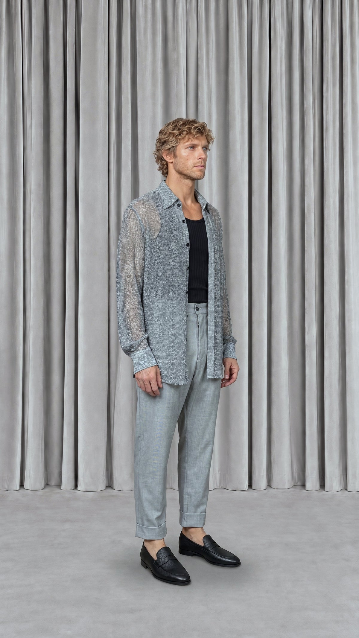 Ikarus Shirt Broken Stitch Silver Men, model side – POAN