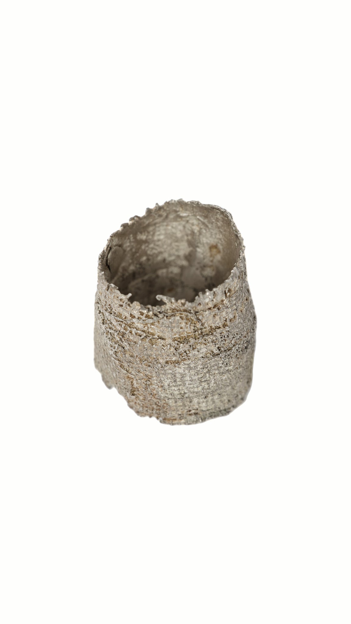 Jacko Bandage Ring Silver – flat lay