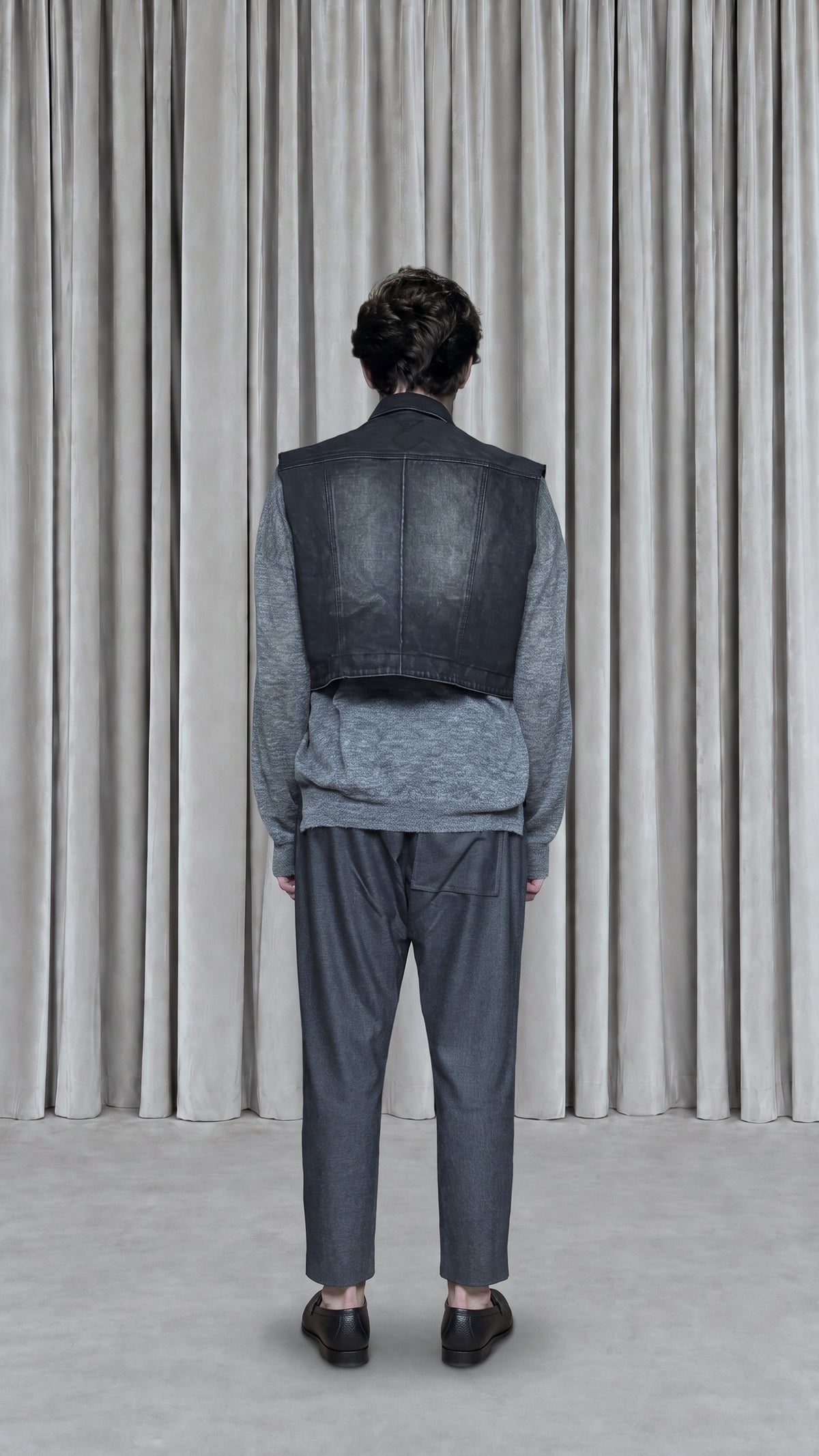 Kill Denim Waistcoat Washed Denim Asphalt Men, model back – POAN